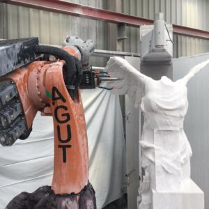 Ejemplo de robots industriales: Hercvles (escultor)